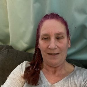 Meet your Posher, Suzanne